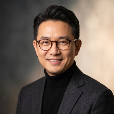 校花传媒首席导演陈锐峰